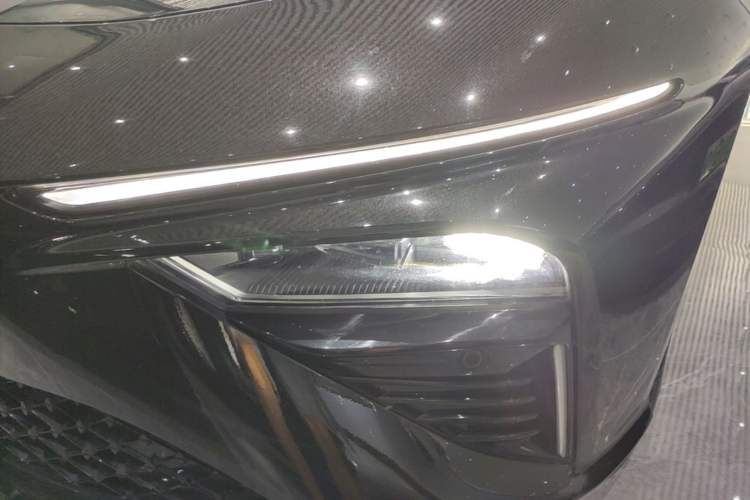Used NETA S 2024 Range-Extended 1060 Lite Edition Left Front Headlight
