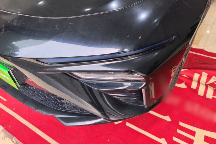 Used NETA S 2024 Extended-Range 1060 Edition Left Front Headlight