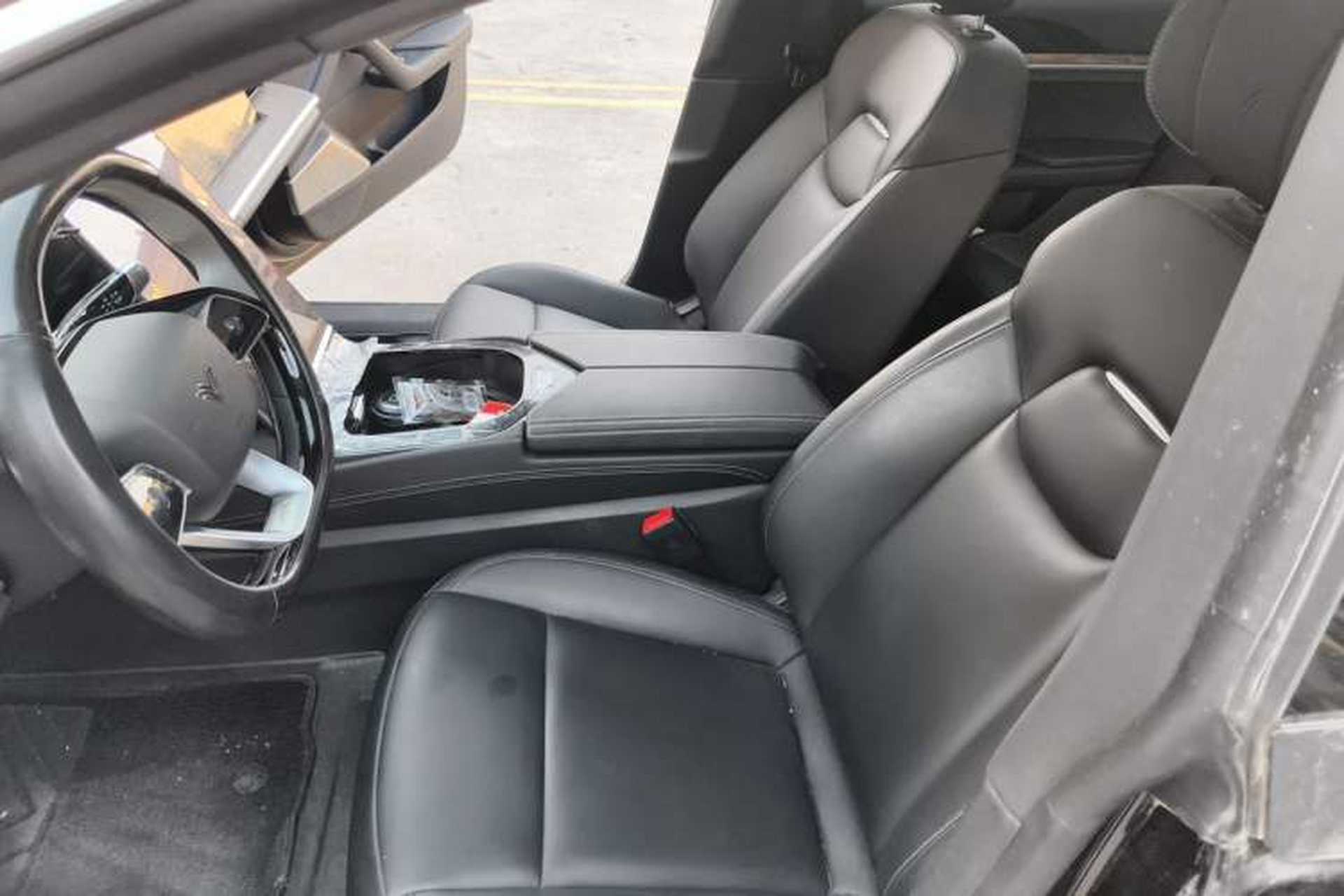 Used NETA S 2024 Range-Extended 1060 Lite Edition Left Front Seat