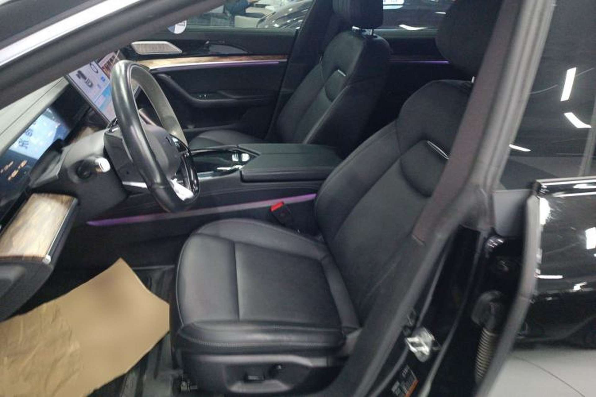 Used NETA S 2024 Revised Version Range-Extended 1060 AR-HUD Edition Left Front Seat