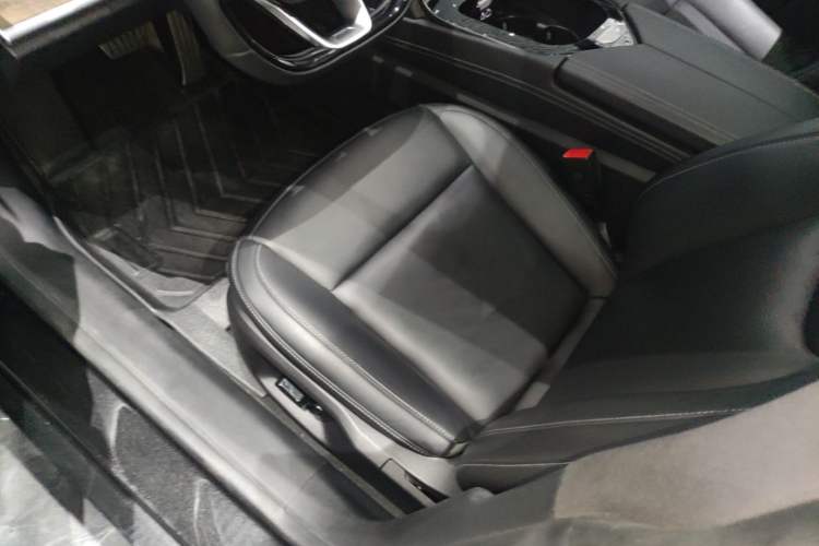 Used NETA S 2024 Range-Extended 1060 Lite Edition Left Front Seat