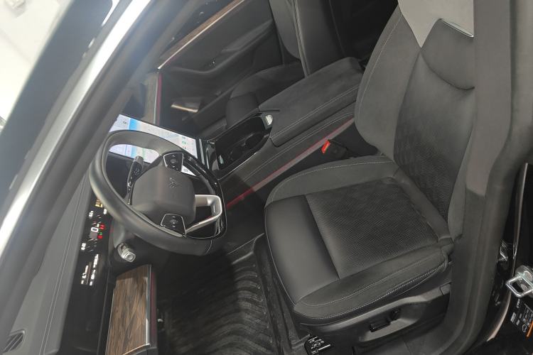 Used NETA S 2024 Range-Extended 1060 Lite Edition Left Front Seat