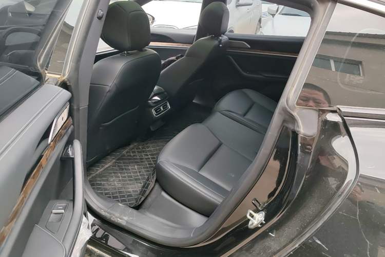Used NETA S 2024 Range-Extended 1060 Lite Edition Left Rear Seat