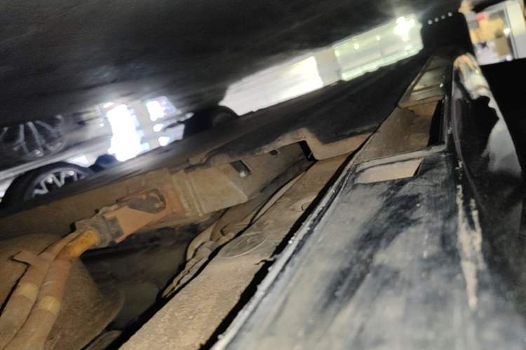 Used NETA S 2024 Range-Extended 1060 Lite Edition Left Side Sill
