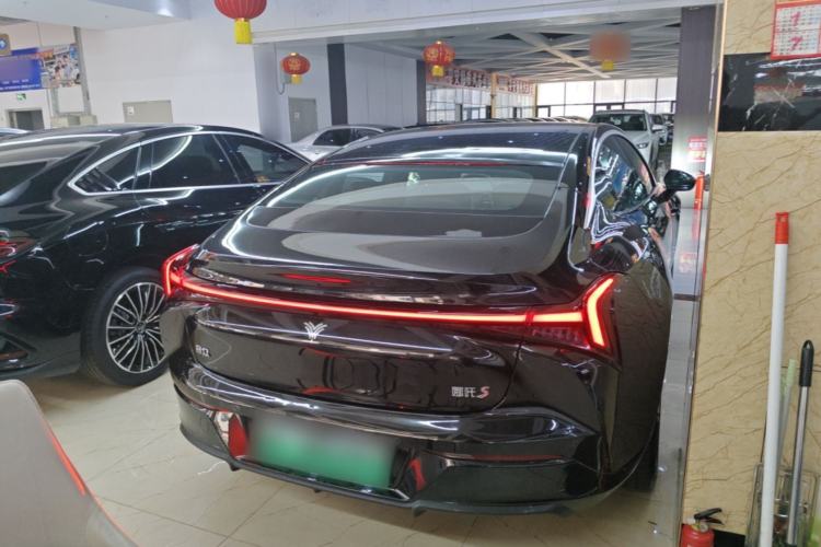 Used NETA S 2024 Pure Electric 520km Rear-Drive Lite Version Rear Right 45 Deg