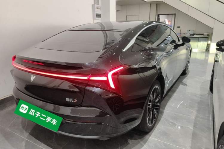 Used NETA S 2024 Range-Extended 1060 Lite Edition Rear Right 45 Deg