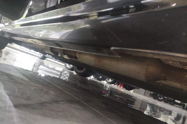 Used NETA S 2024 Range-Extended 1160 Edition Right Side Sill