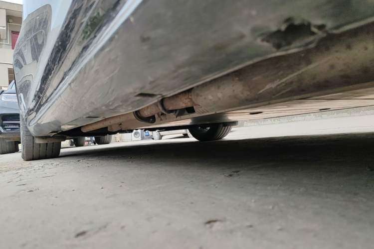 Used NETA S 2024 Range-Extended 1060 Lite Edition Right Side Sill