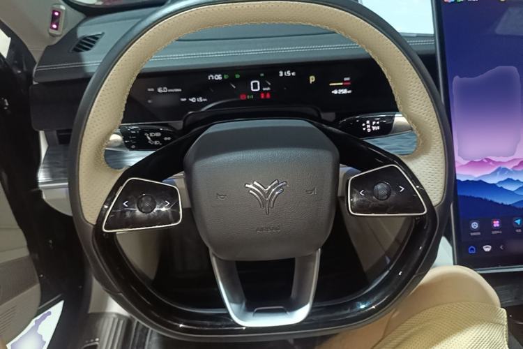 Used NETA S 2024 Pure Electric 715 New Enjoyment Edition Steering Wheel