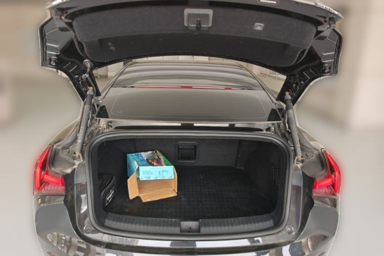 Used NETA S 2024 Range-Extended 1060 Lite Edition Trunk