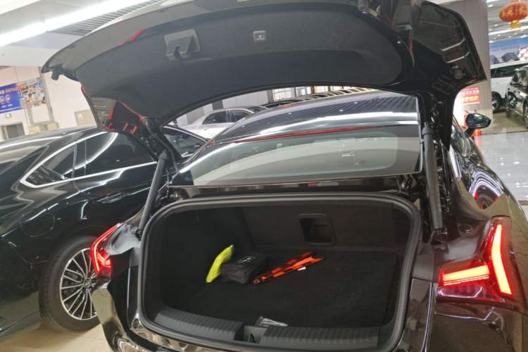 Used NETA S 2024 Pure Electric 520km Rear-Drive Lite Version Trunk