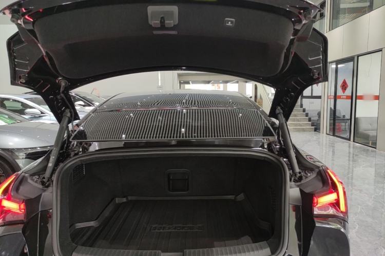 Used NETA S 2024 Range-Extended 1060 Lite Edition Trunk