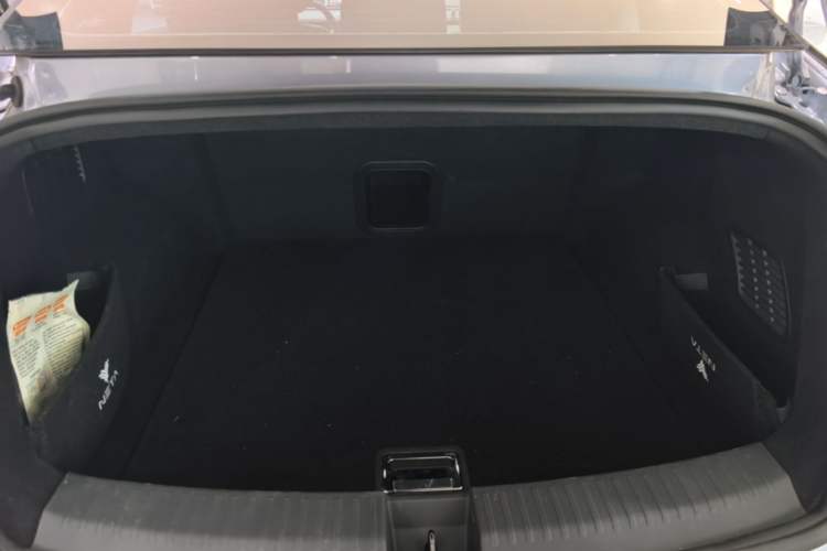 Used NETA S 2024 Extended-Range 1060 Edition Trunk