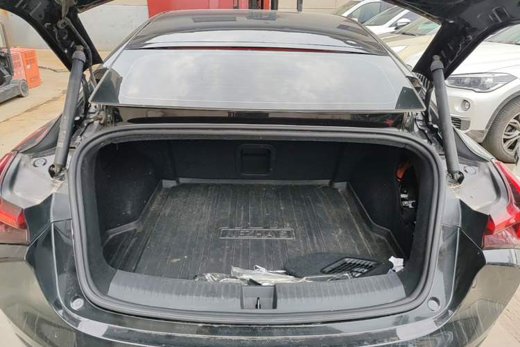 Used NETA S 2024 Range-Extended 1060 Lite Edition Trunk