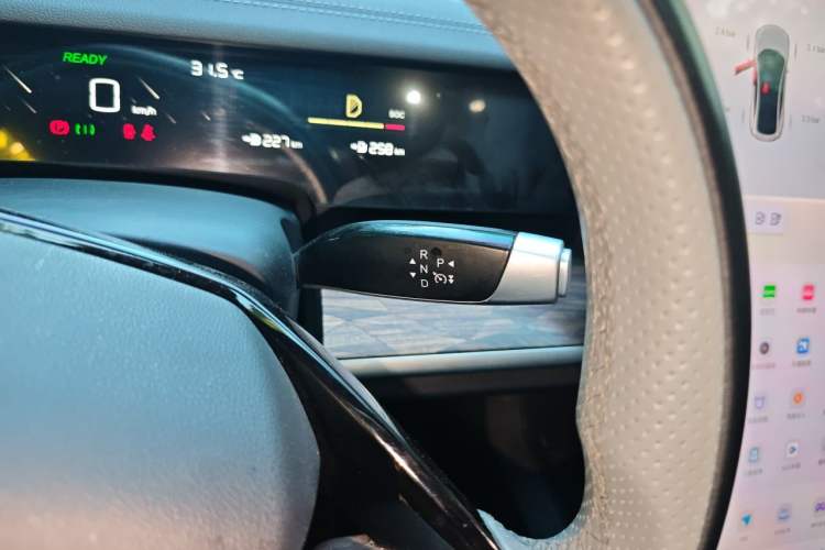 Used NETA S 2024 Range-Extended 1160 Edition Gear Lever