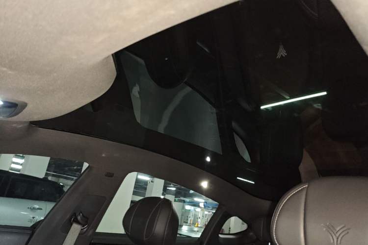 Used NETA S 2024 Extended-Range 1060 Edition Headliner