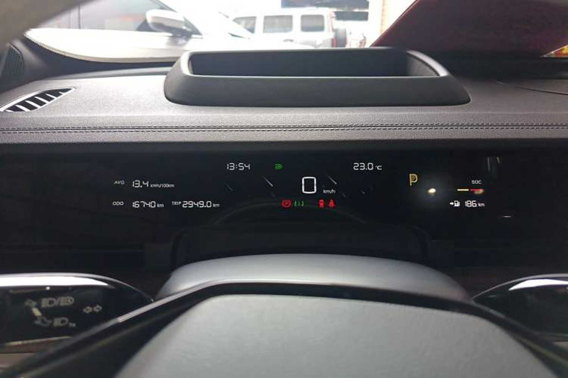 Used NETA S 2024 Pure Electric 520km Rear-Drive AR-HUD Version Instrument Cluster