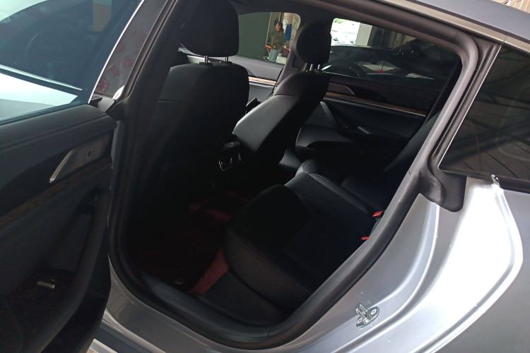 Used NETA S 2024 Pure Electric 520km Rear-Drive AR-HUD Version Left Rear Seat