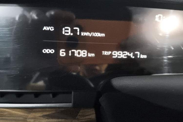 Used NETA S 2024 Range-Extended 1160 Edition Odometer Close Up