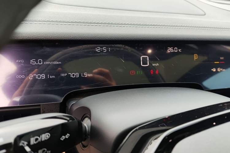 Used NETA S 2024 Pure Electric 520km Rear-Drive Lite Version Odometer Close Up