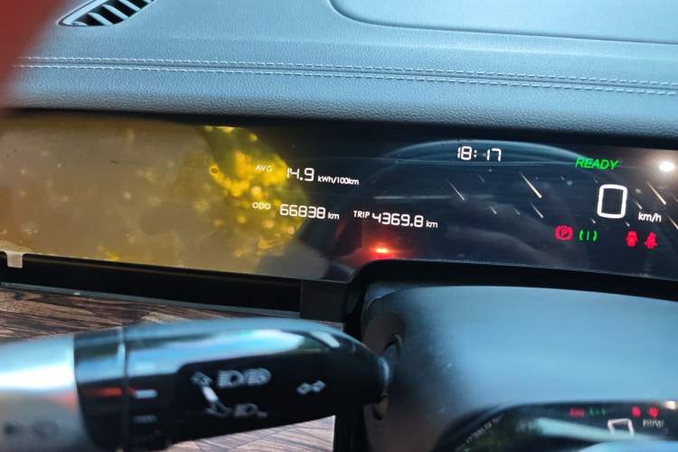 Used NETA S 2024 Range-Extended 1160 Edition Odometer Close Up