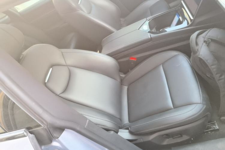 Used NETA S 2024 Range-Extended 1060 Lite Edition Right Front Seat