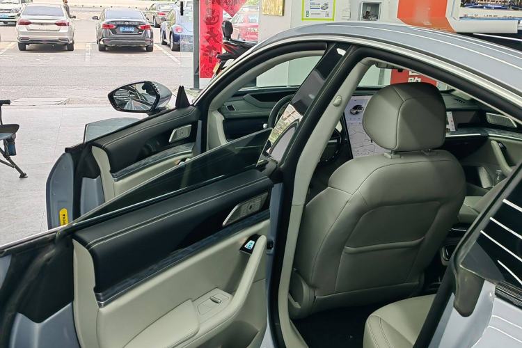 Used NETA S 2024 Revised Version Range-Extended 1160 AR-HUD Edition Interior 10