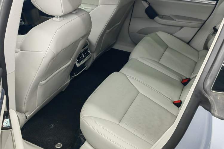 Used NETA S 2024 Revised Version Range-Extended 1160 AR-HUD Edition Interior 6