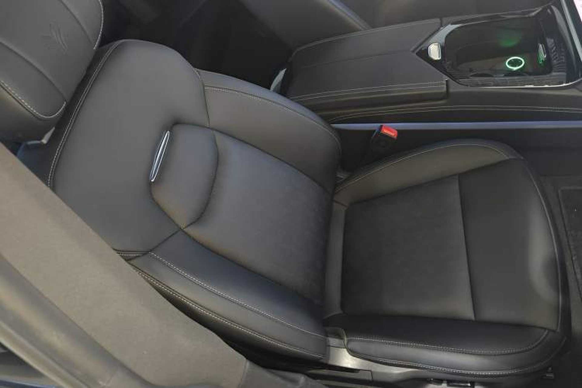 Used NETA S 2024 Extended-Range 1060 Edition Right Front Seat
