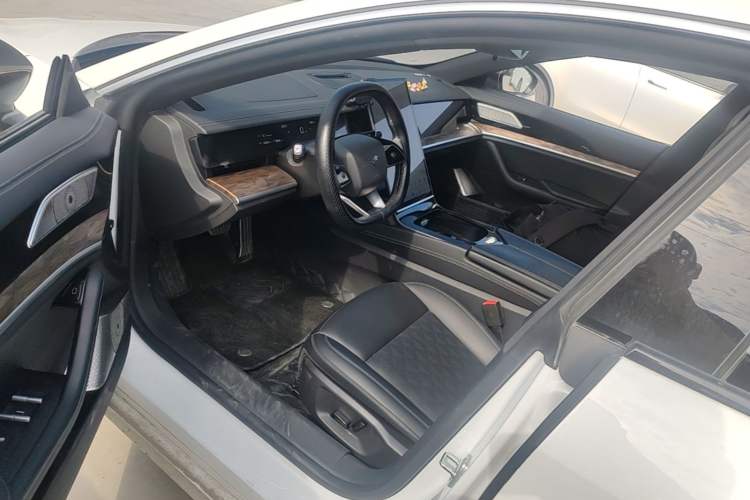 Used NETA S 2024 Range-Extended 1060 Lite Edition Driver Seat