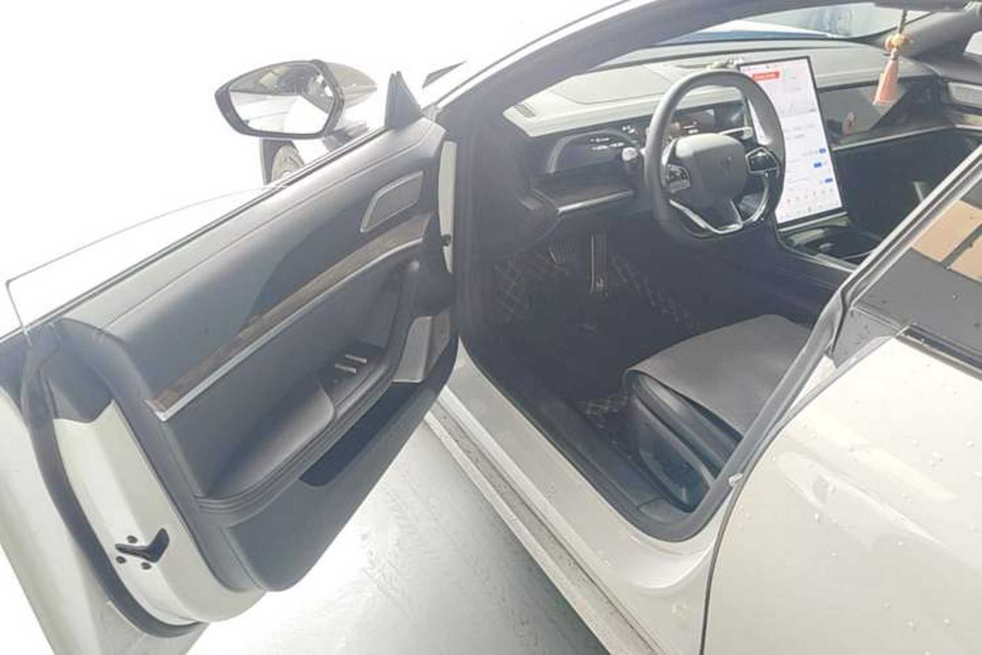 Used NETA S 2024 Pure Electric 520km Rear-Drive Lite Version Driver Seat