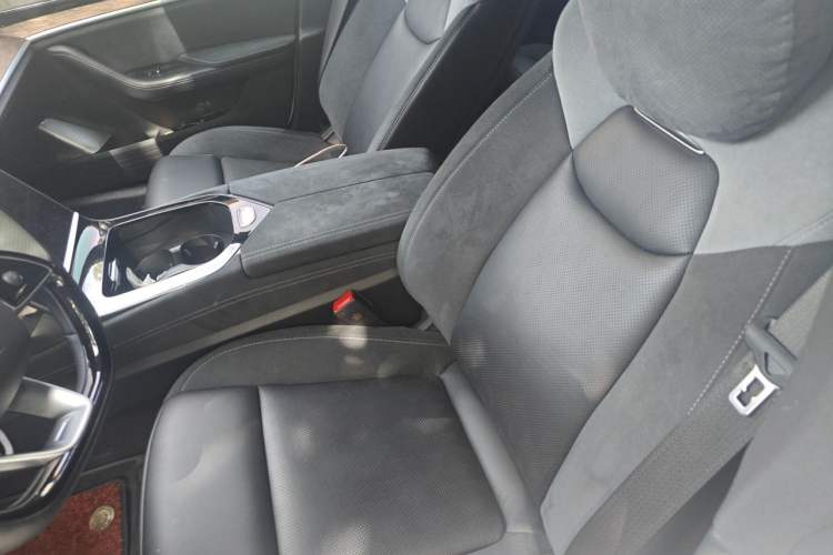 Used NETA S 2024 Range-Extended 1160 Edition Left Front Seat