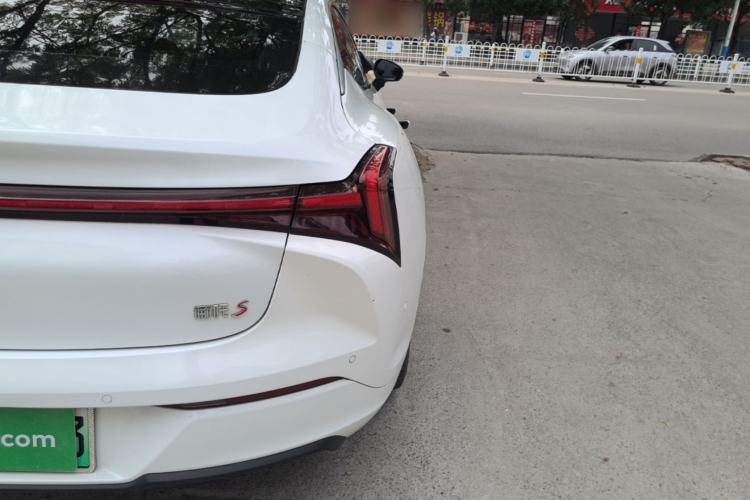 Used NETA S 2024 Extended-Range 1060 Edition Right Rear Taillight