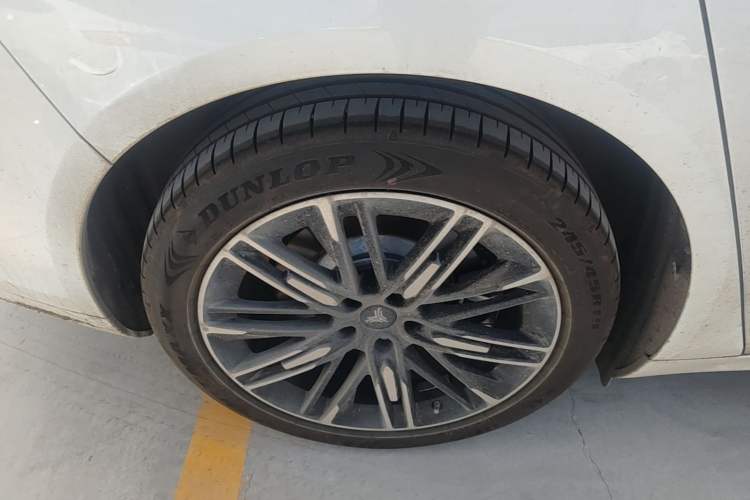 Used NETA S 2024 Range-Extended 1060 Lite Edition Right Rear Wheel Hub