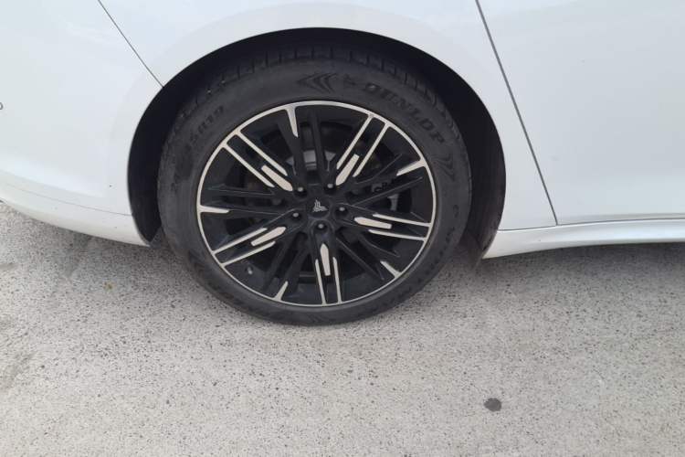 Used NETA S 2024 Extended-Range 1060 Edition Right Rear Wheel Hub