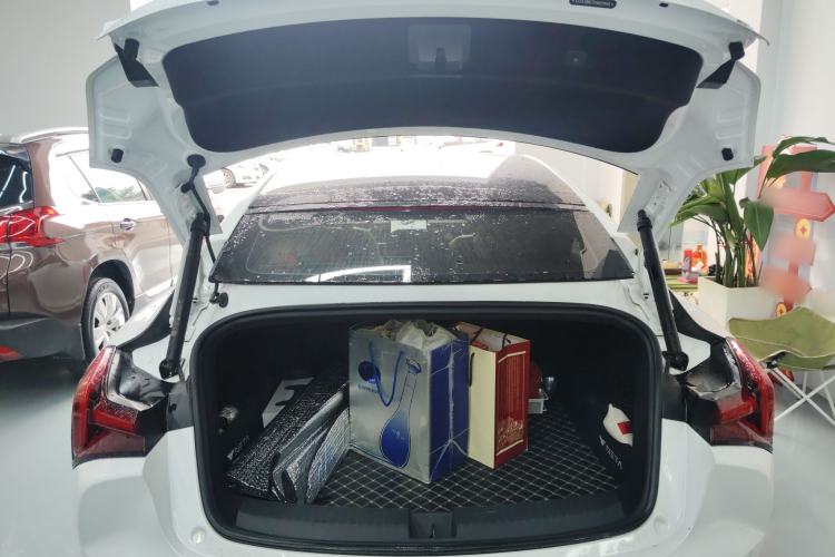 Used NETA S 2024 Pure Electric 520km Rear-Drive Lite Version Trunk