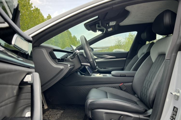 Used NETA S Shooting Brake 2024 Range-Extended 300 Standard Edition Interior 3