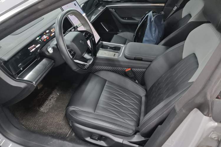 Used NETA S Shooting Brake 2024 Range-Extended 300 Standard Edition Left Front Seat