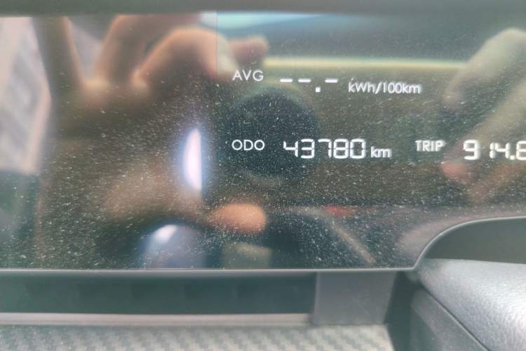 Used NETA S Shooting Brake 2024 Range-Extended 300 Pro Edition Odometer Close Up
