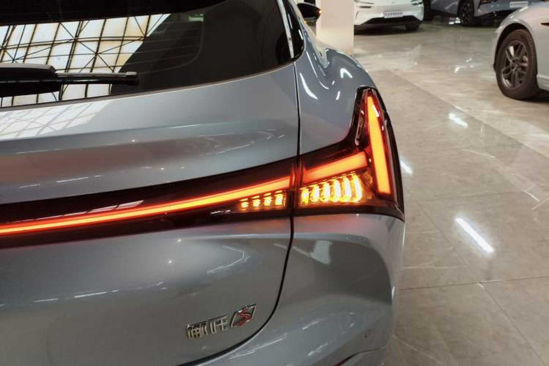 Used NETA S Shooting Brake 2024 Range-Extended 300 Standard Edition Right Rear Taillight
