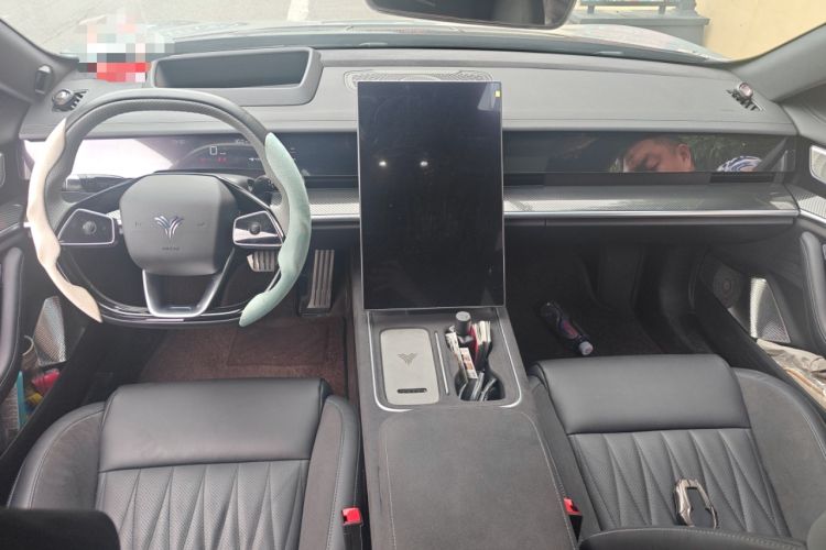 Used NETA S Shooting Brake 2024 Range-Extended 300 Pro Edition Center Console