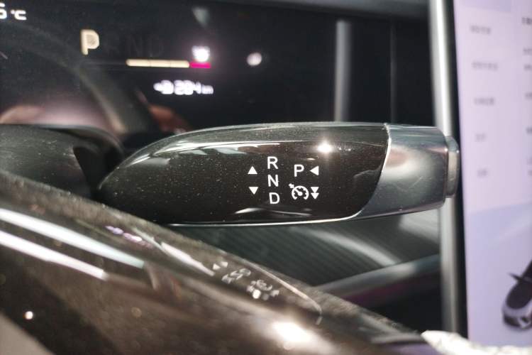 Used NETA S Shooting Brake 2024 Pure Electric 510 Pro Edition Gear Lever
