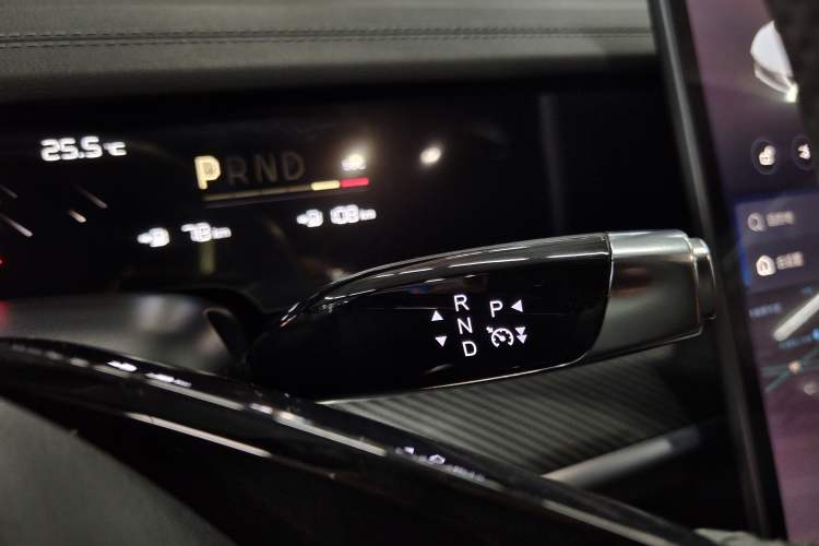 Used NETA S Shooting Brake 2024 Range-Extended 300 Standard Edition Gear Lever