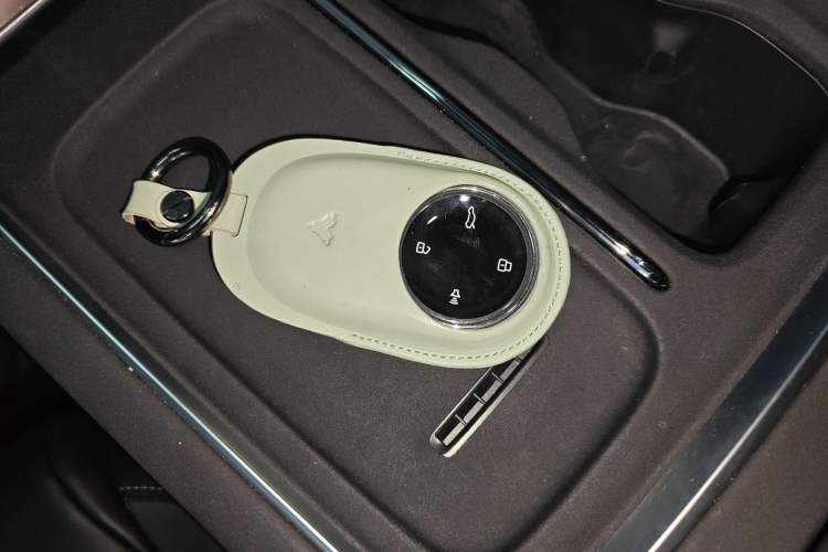 Used NETA S Shooting Brake 2024 Range-Extended 300 Standard Edition Interior 1