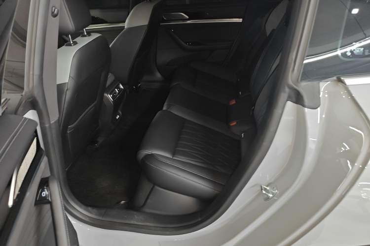 Used NETA S Shooting Brake 2024 Range-Extended 300 Standard Edition Interior 4
