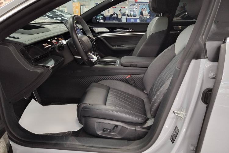 Used NETA S Shooting Brake 2024 Range-Extended 300 Standard Edition Interior 7
