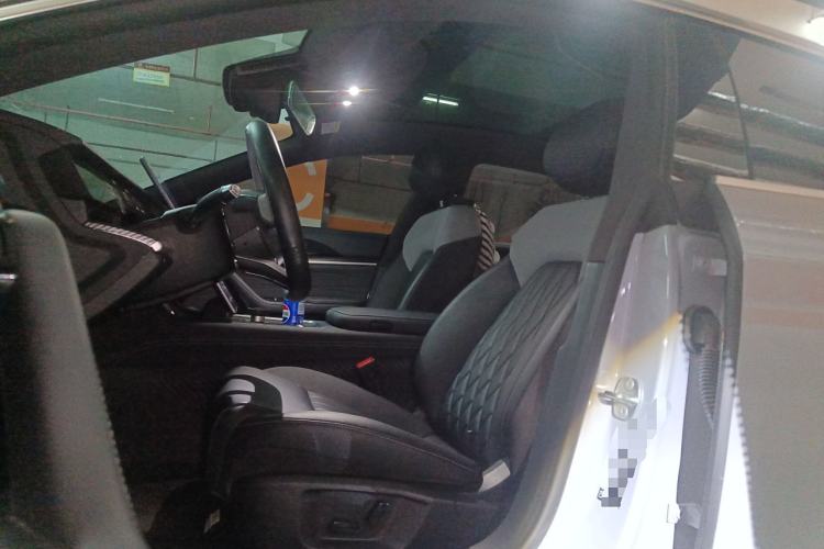 Used NETA S Shooting Brake 2024 Range-Extended 300 Standard Edition Left Front Seat