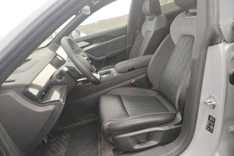 Used NETA S Shooting Brake 2024 Range-Extended 300 Pro Edition Left Front Seat