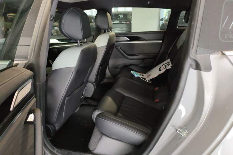 Used NETA S Shooting Brake 2024 Range-Extended 300 Standard Edition Left Rear Seat