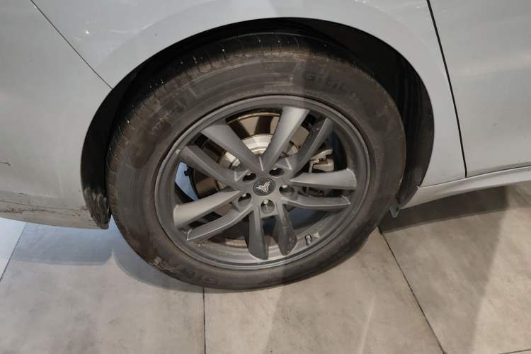 Used NETA S Shooting Brake 2024 Range-Extended 300 Standard Edition Right Rear Wheel Hub